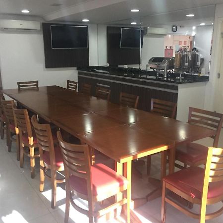 Semprehotel Três Lagoas エクステリア 写真