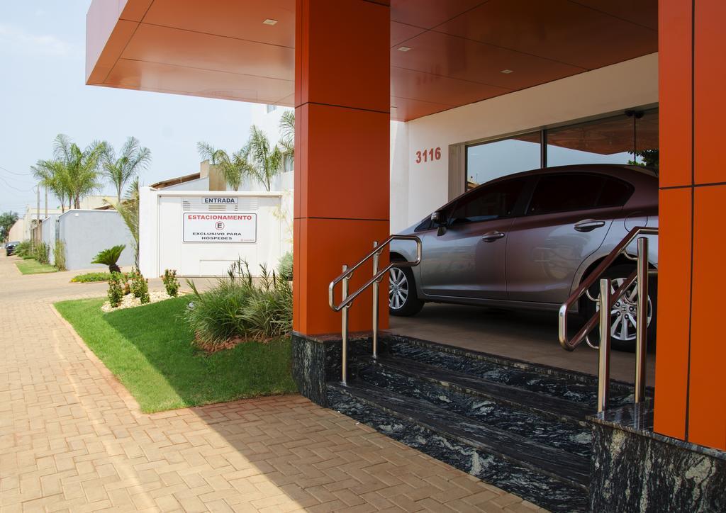 Semprehotel Três Lagoas エクステリア 写真