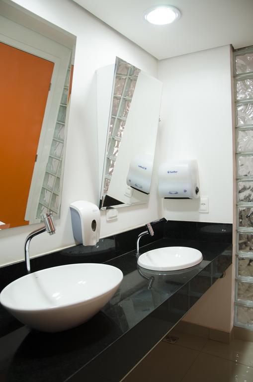 Semprehotel Três Lagoas エクステリア 写真