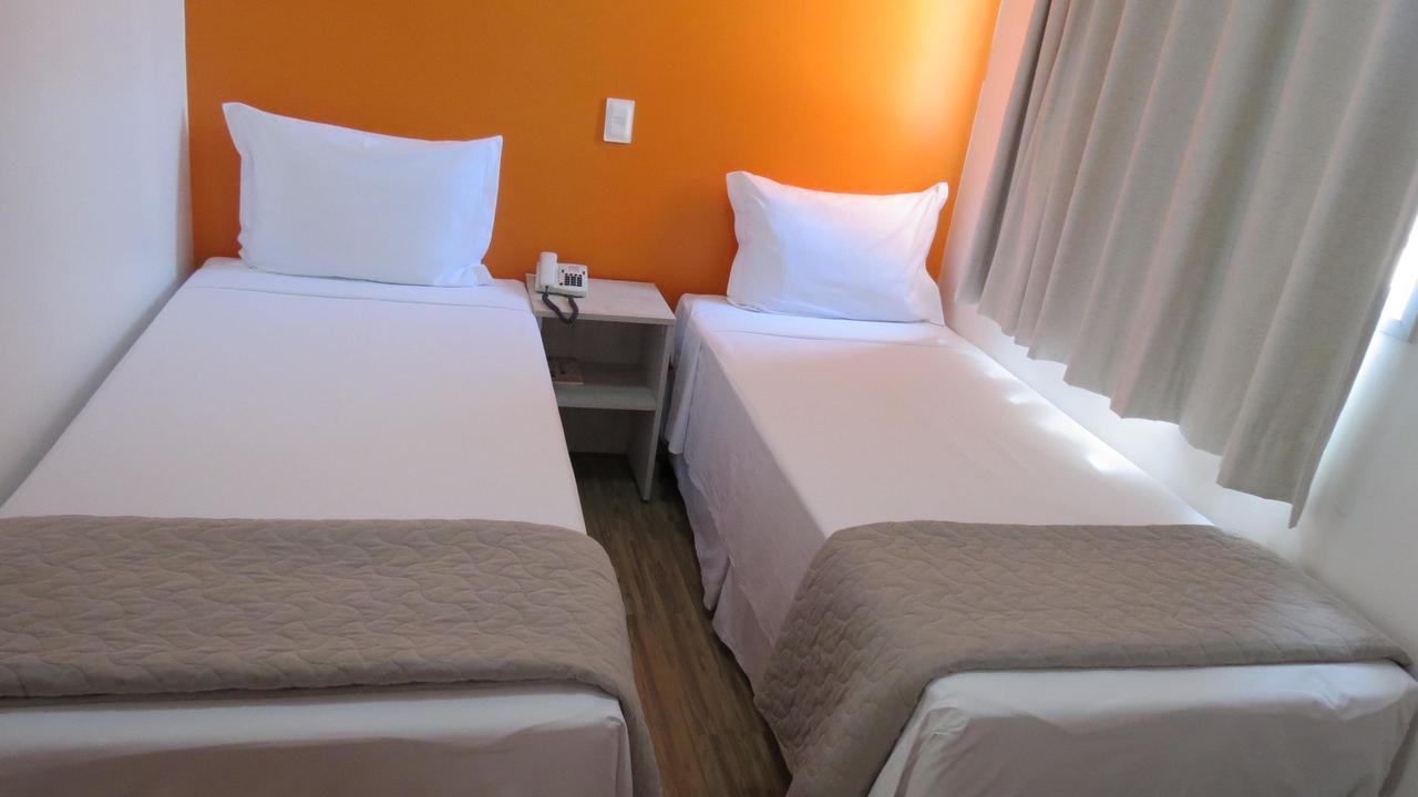 Semprehotel Três Lagoas エクステリア 写真